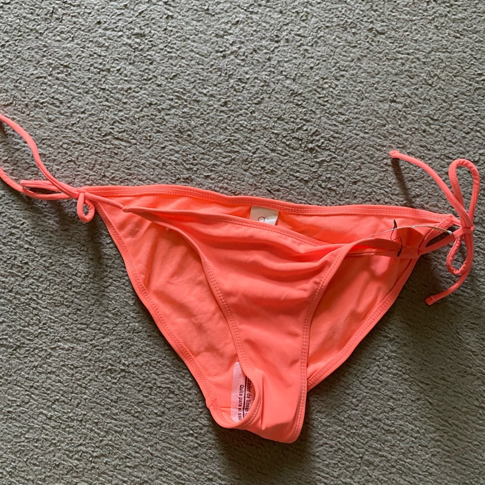 Women M Op Bikini Bottom